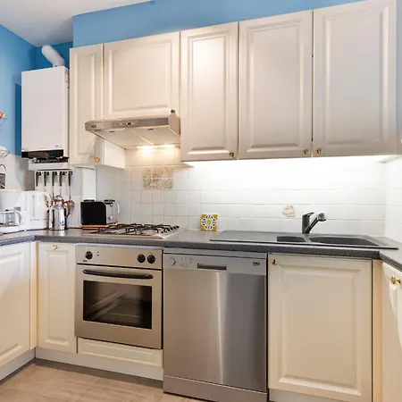 Διαμέρισμα Velasquez 0603 *